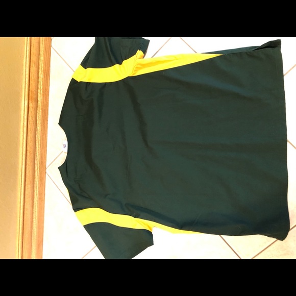 NFL Green Bay Packer scrub top - Picture 3 of 3